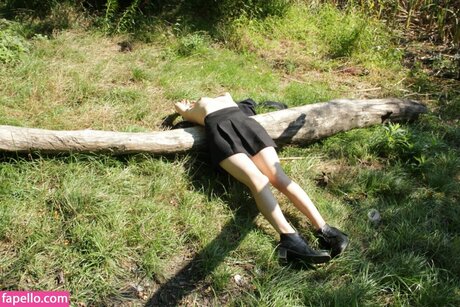 母乳オンリーファン ホットヌード 写真