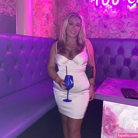 Sophie Williams ポルノスター ホット 画像