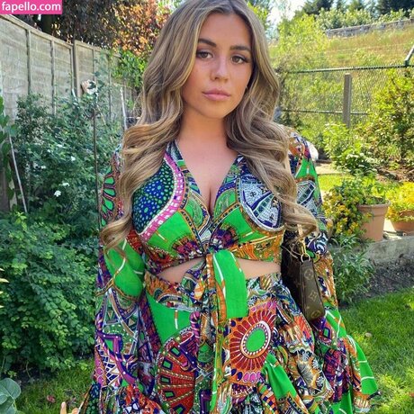 Sophie Williams 完璧なポルノスター 画像