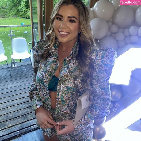 Sophie Williams ポルノスター 高品質 写真