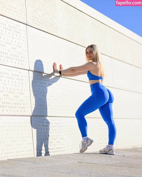 Silje Fredsvik 素敵な女優 写真