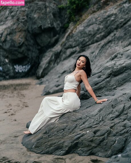 My Tien Tran ヌードモデル 写真