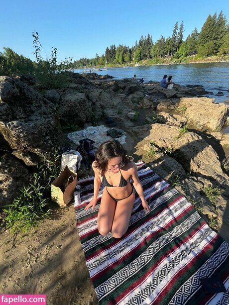 quezofrezco ポルノ女優 アーカイブ