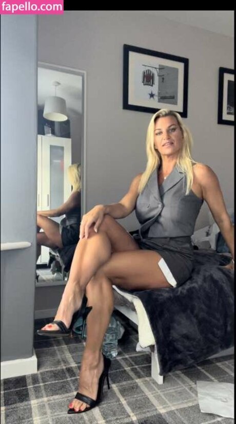 Funfitfashionjb セクシー女優 画像