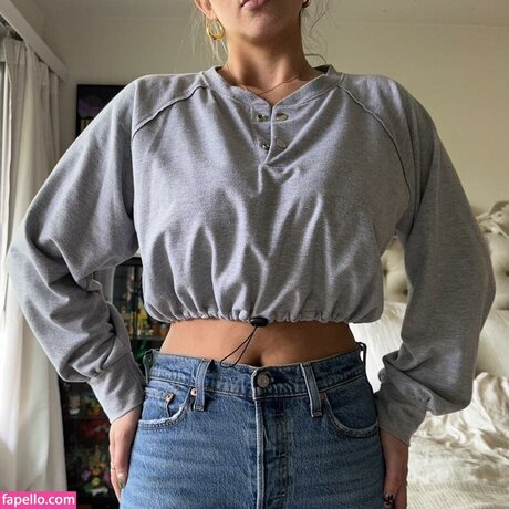 Kaylee Marvin ポルノモデル 写真