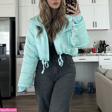 Kaylee Marvin アートモデル 写真