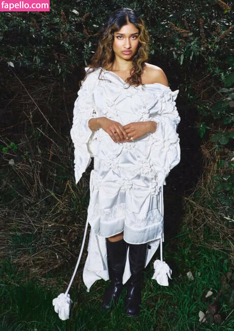 レズビアンの足OnlyFans 裸 写真