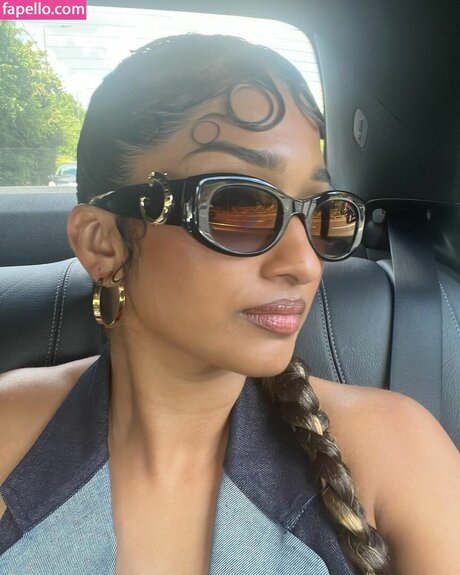 ブロンドビキニOnlyFans 無料 写真