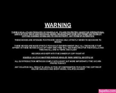 アジア人のティーンの足 オンリーファンズ 無料ポルノ 画像