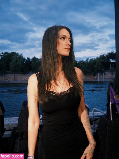 maghla_ 裸モデル ギャラリー