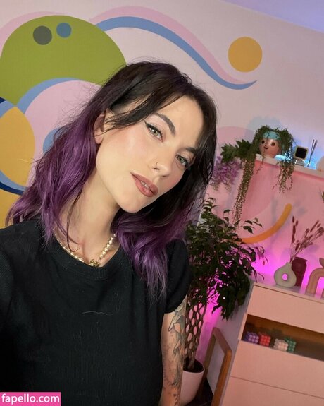 maghla_ ポルノモデル 画像