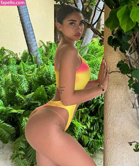 手コキ 主観視点 オンリーファンズ アートヌード アーカイブ