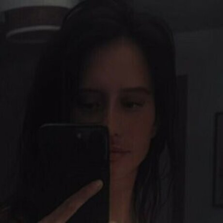 Annielou 無料女優 写真