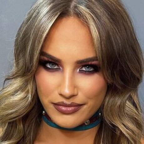 Fallon Henley xxxスター 写真