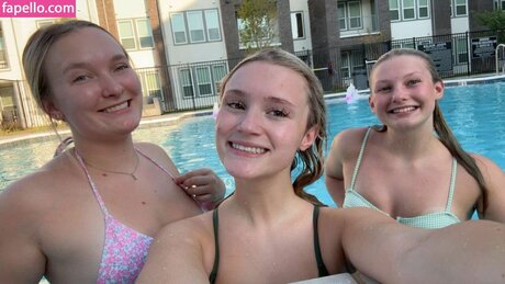 Mads Thompson Maddiiedee スター 裸 画像