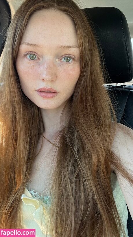 OnlyFansの普及 ホットヌード 画像