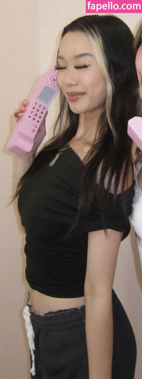 痩せたアジア人ティーン OnlyFans 無料エロ 画像