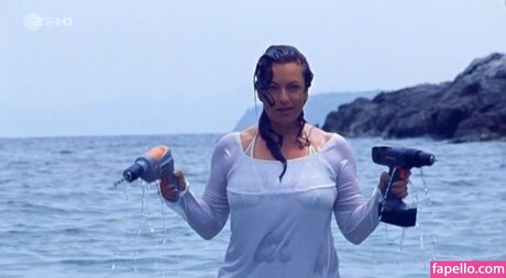 Christine Neubauer ヌードモデル 写真