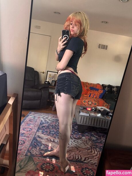 ポーグガールズオンリーファン アート裸 写真