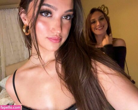 ヴィゴ・オンリーファンズ ホットヌード 画像