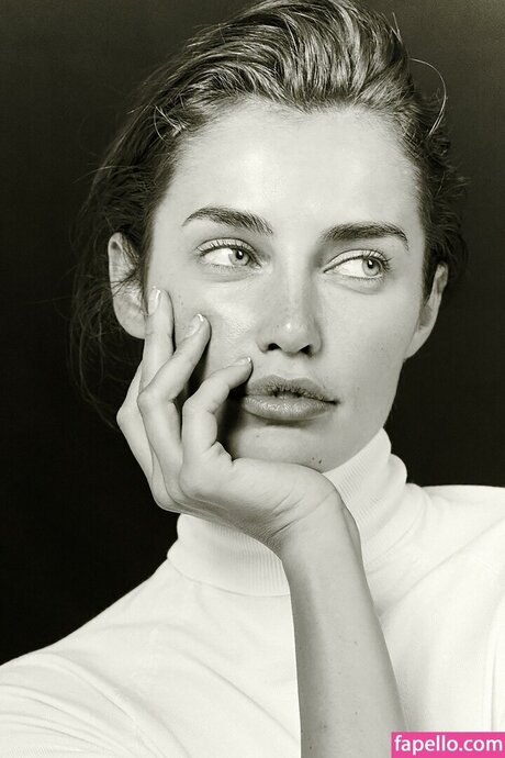 ティーンシーメールオンリーファンズ 美しい ギャラリー