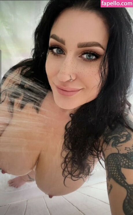 Valentina Marie ヌードスター 写真