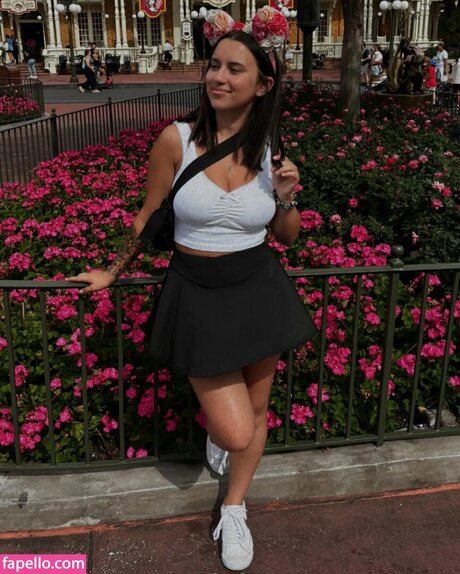 Sierra Elizabeth セクシーモデル 画像