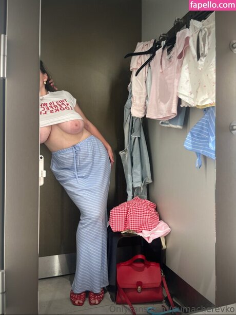 かわいいティーンのオンリーファンズ セックス ギャラリー