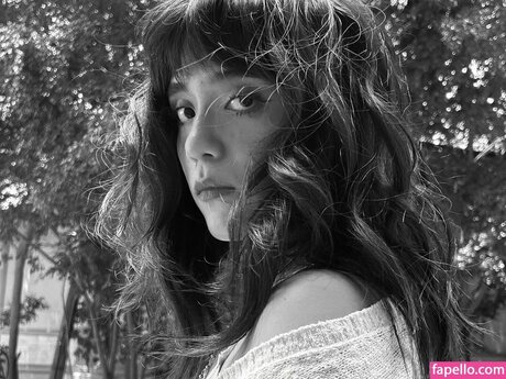 Om4ly ヌードモデル 写真