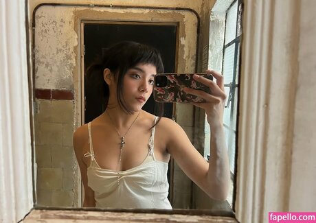 Om4ly ポルノ女優 写真