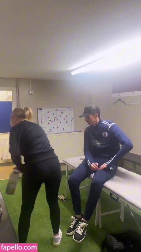 Issy Anderson HDスター アーカイブ