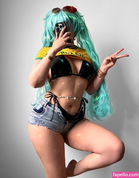 BBW TS オンリーファンズ パーフェクト 画像