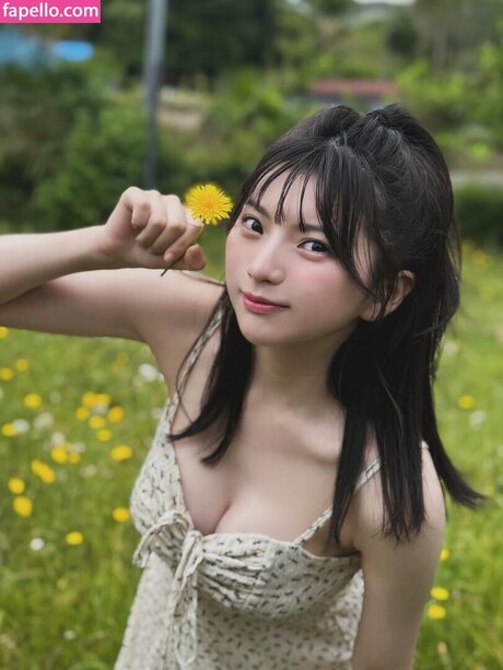 足 熟女 OnlyFans ヌード 画像