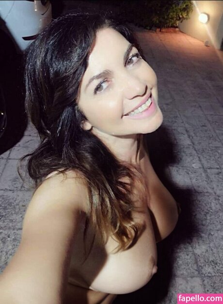 大きな乳首オンリーファンズ 無料ポルノ 写真