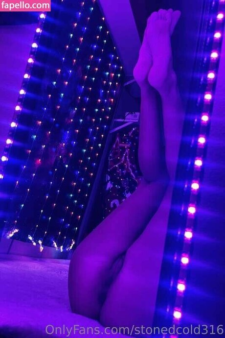 stonedcold316 セックスモデル 写真