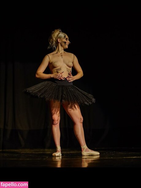 アナル舐めオンリーファンズ 限定 写真