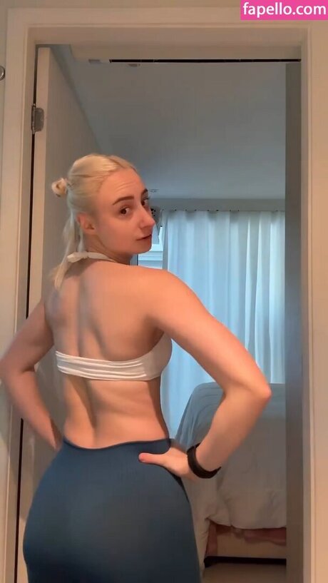 アスレチックブロンドOnlyFans 可愛い 写真