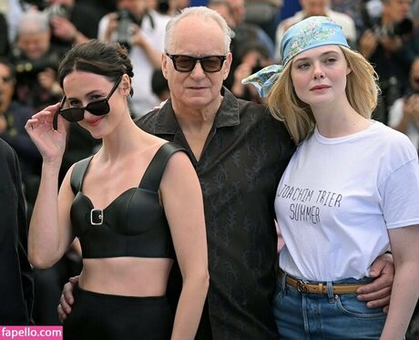 黒人レズビアンオンリーファンズ ホットセクシー 画像