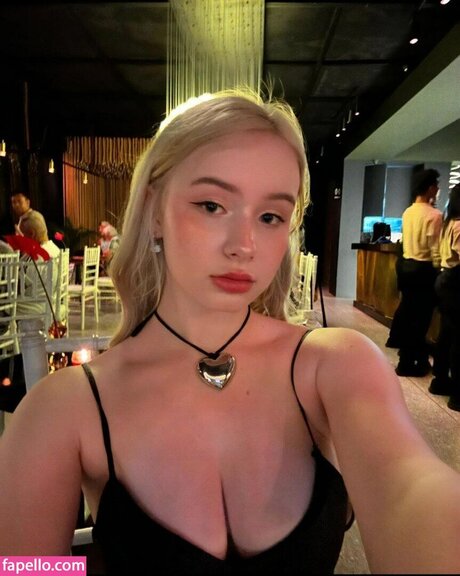 Bulebarbie official ポルノスター アーカイブ