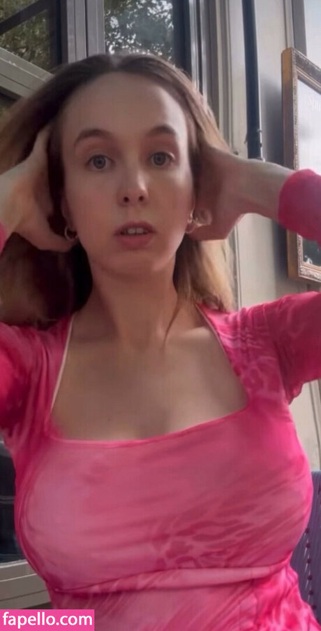 ブッシュ・オンリーファンズ ポルノ 画像