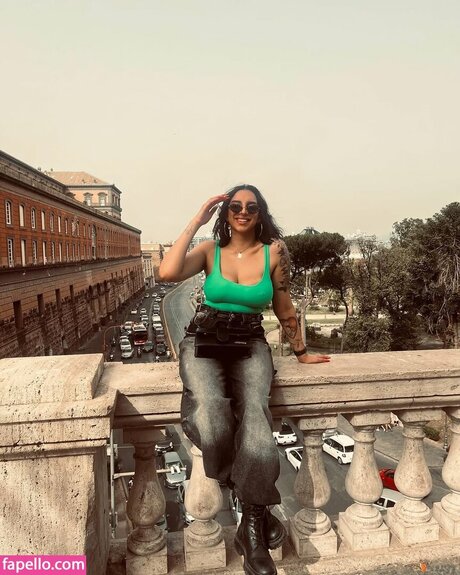 Debora Bloise かわいいモデル 画像