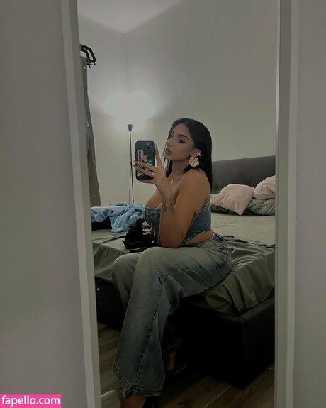 Debora Bloise アートモデル 写真