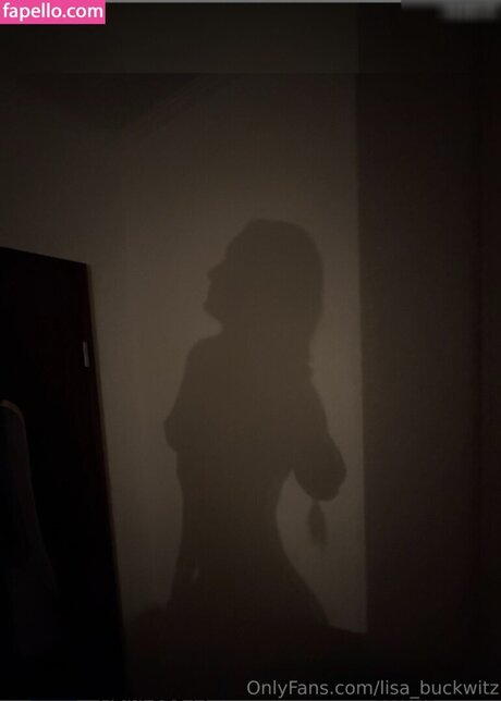 Lisa Buckwitz ポルノスター トップ 写真