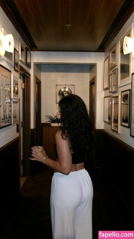 Aracelyanahiii スターセックス 写真