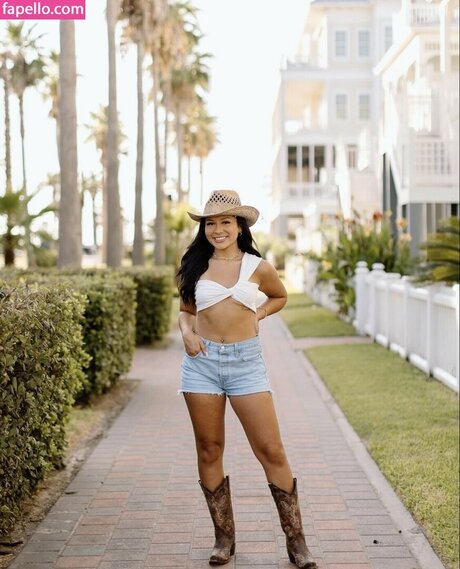 Aracelyanahiii ポルノモデル 写真