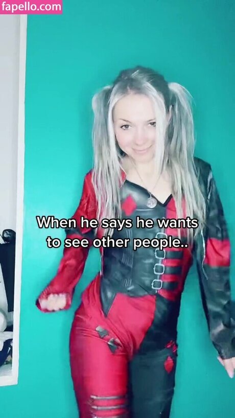 英国のティーンオンリーファン パーフェクト 画像