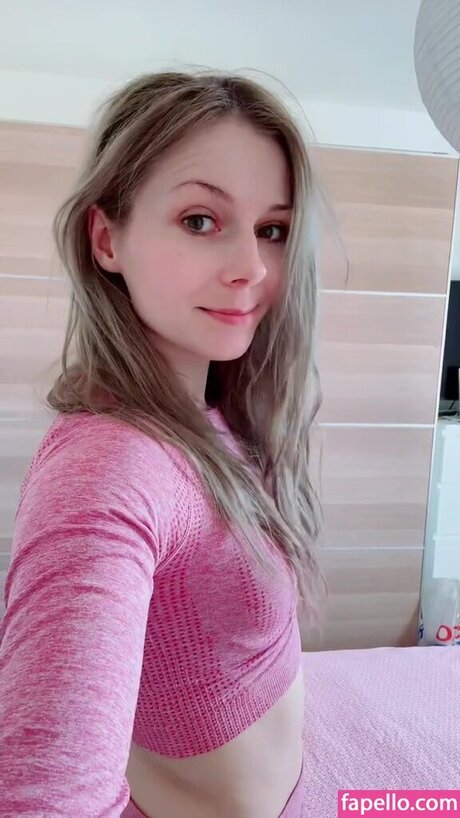 SmileyDani158 ポルノスター ヌード 画像