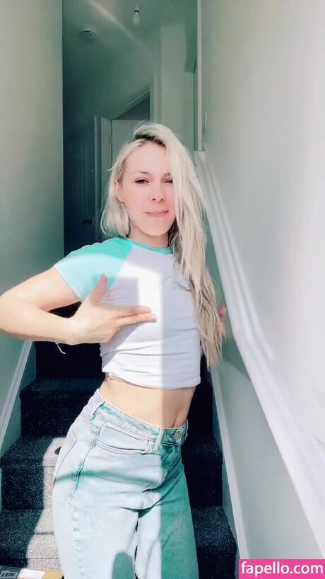 アジアの若者OnlyFans ホットヌード 写真