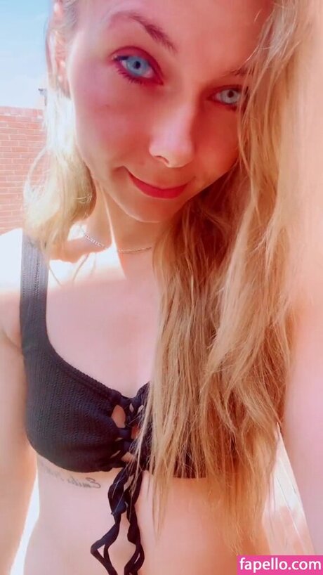 パフィーオンリーファンズ ホットセクシー ギャラリー