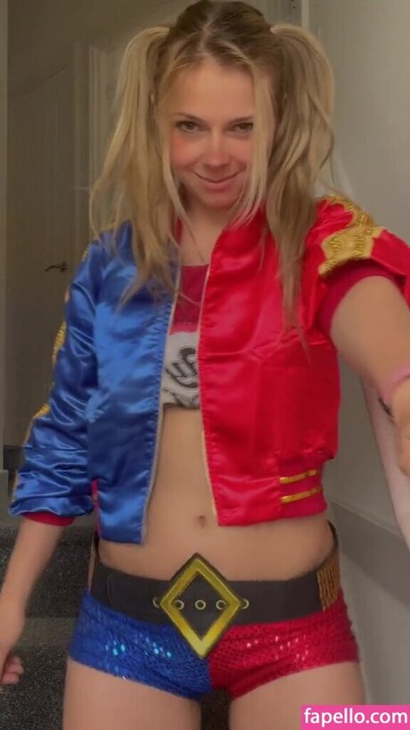 SmileyDani158 最高のスター アーカイブ